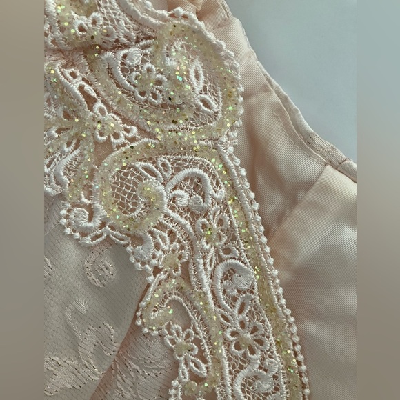 Zum Zum Juniors Formal Dress, Size 7/8 ( Juniors), Peach, Metallic Threading - Picture 5 of 8